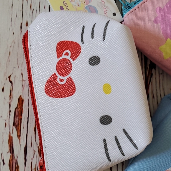 ποΈ SANRIO CUTE MINI POUCH (LITTLE TWIN STARS, TUXEDO SAM OR HELLO KITTY) π - Picture 3 of 14